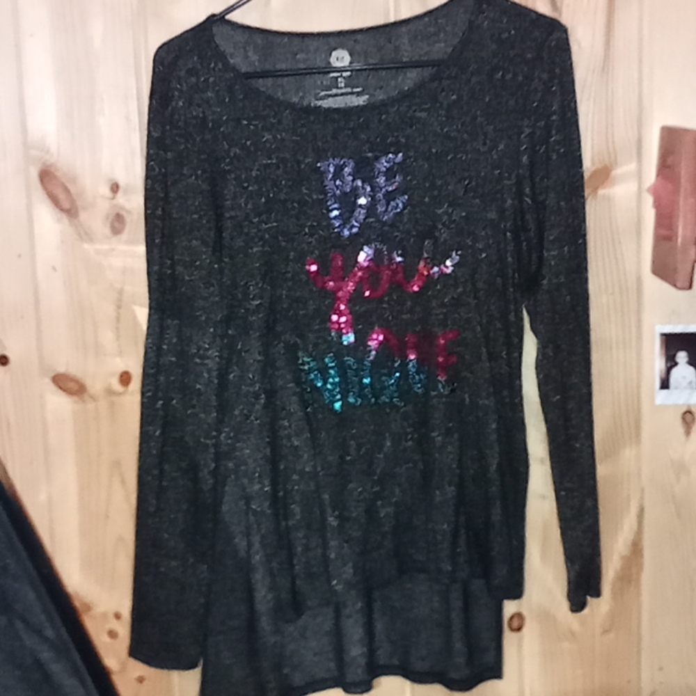 Long sleeve shirt